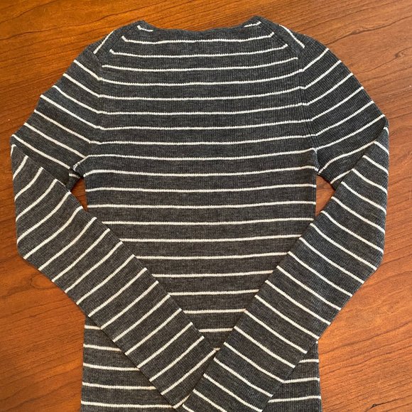 Vince Gray & White 100% Wool Striped Rib Knit Long Sleeve Crewneck Shirt - Picture 2 of 8